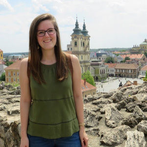 Meet your Posher, Joelle